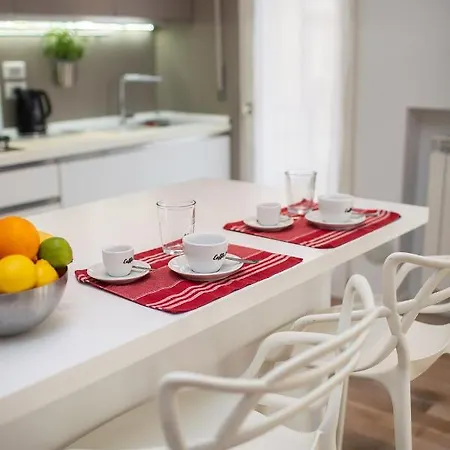 Pao - Navigatori فيرونا